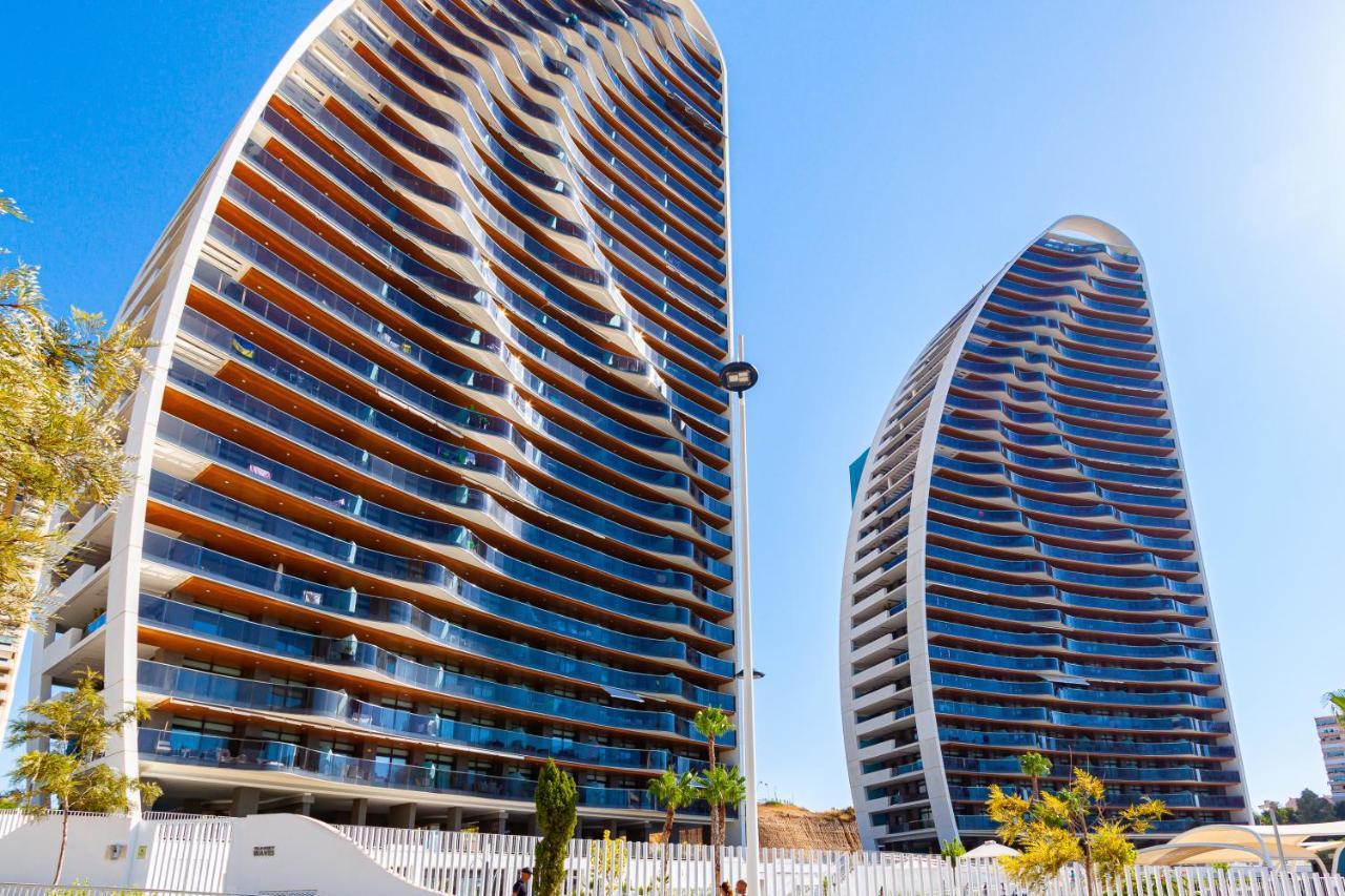 Sunset Waves Superb Apartments 베니돔 외부 사진