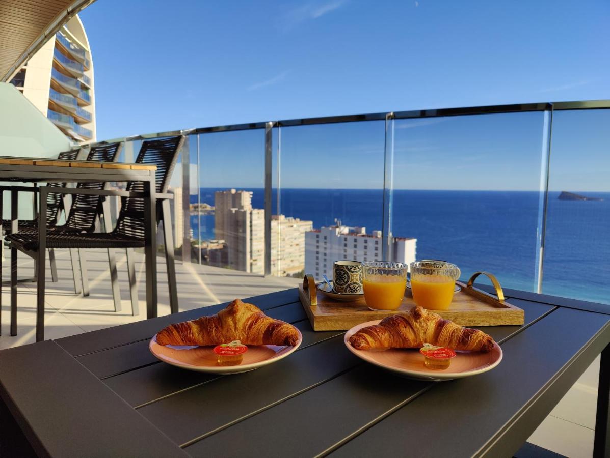 Sunset Waves Superb Apartments 베니돔 외부 사진