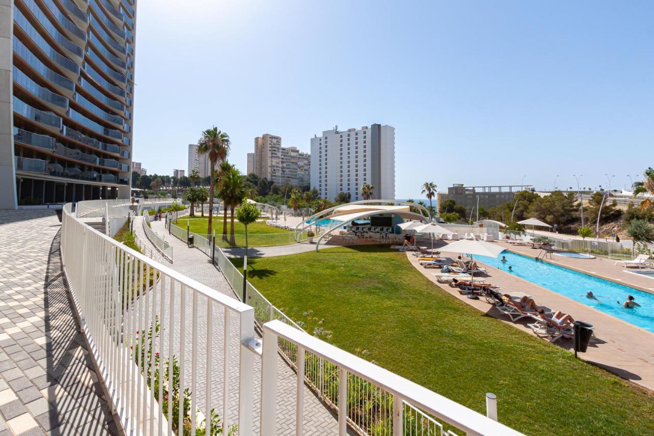 Sunset Waves Superb Apartments 베니돔 외부 사진