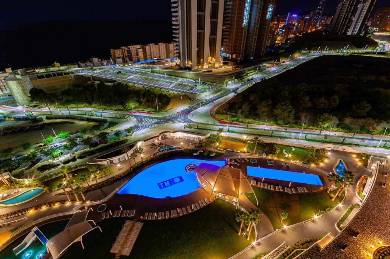Sunset Waves Superb Apartments 베니돔 외부 사진