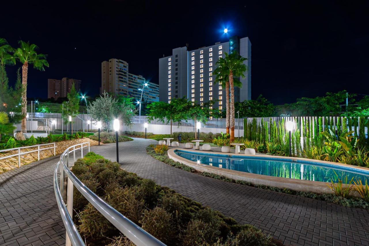 Sunset Waves Superb Apartments 베니돔 외부 사진
