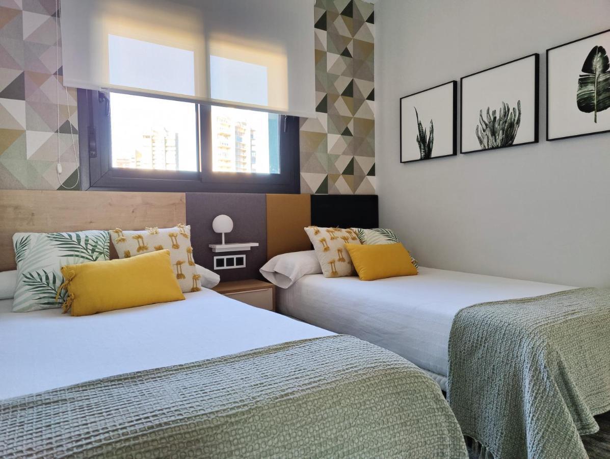 Sunset Waves Superb Apartments 베니돔 외부 사진
