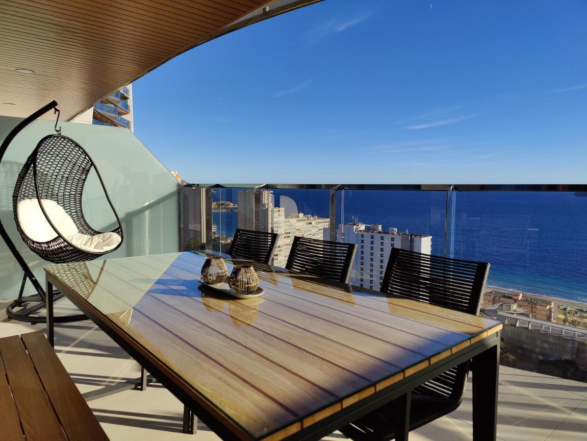 Sunset Waves Superb Apartments 베니돔 외부 사진